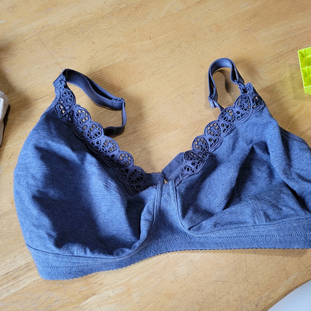 Nursing bra